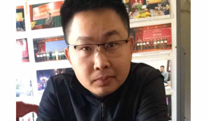 Cán bộ ngân hàng lừa gần 8 tỷ, chuẩn bị trốn sang Trung Quốc thì bị bắt-1