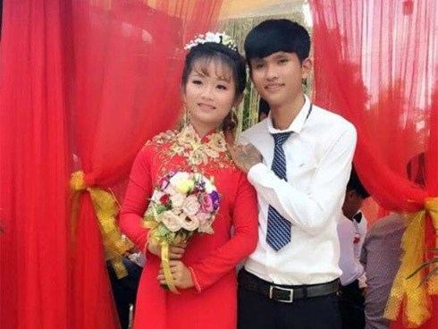 Cặp đôi “cô dâu 12, chú rể 14” xôn xao MXH cách đây một năm giờ không còn bên nhau