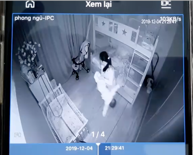 Xem video con bị giúp việc dốc ngược lắc qua lắc lại mà tôi chết lặng, không dám xem hết-4