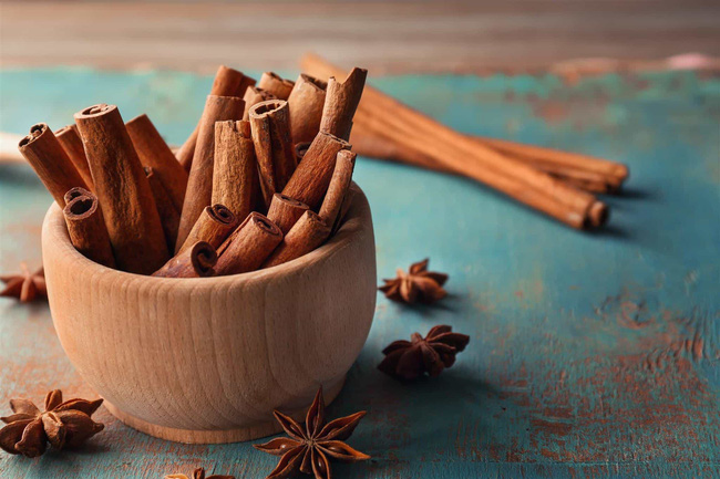 Pha một thìa bột quế với nguyên liệu này mỗi ngày, bạn sẽ có hỗn hợp đồ uống chống viêm, phòng tiểu đường, ung thư và làn da cứ thế nhuận sắc-2