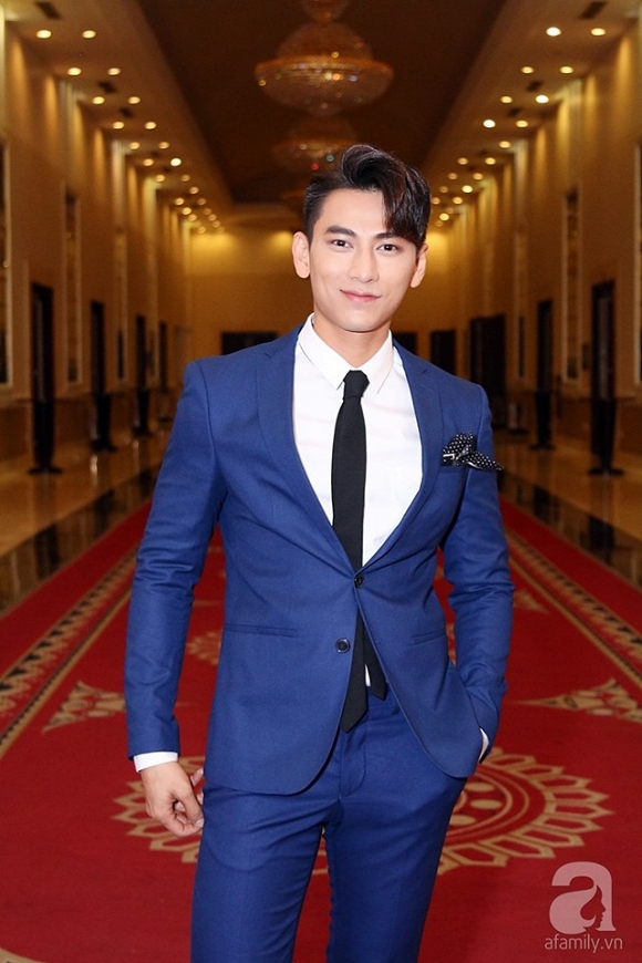 Diện vest sương sương, sao nam Việt khiến fan mê tít bởi vẻ đẹp lịch lãm, cuốn hút-17