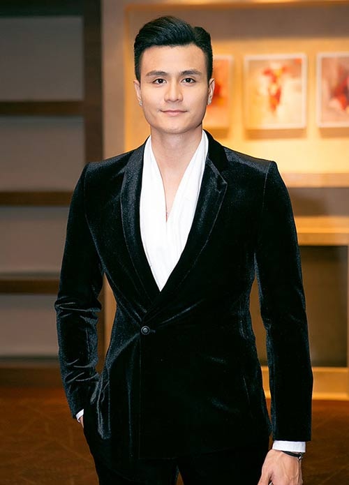 Diện vest sương sương, sao nam Việt khiến fan mê tít bởi vẻ đẹp lịch lãm, cuốn hút-2