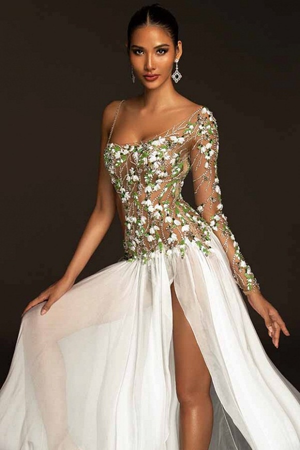 Trang phục dạ hội lấy cảm hứng từ giọt hoa tuyết của Hoàng Thuỳ tại Miss Universe 2019-3