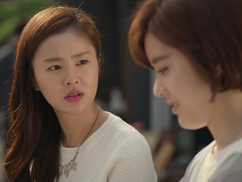 Cặp với gái trẻ, chồng lập tức về ly hôn vợ nhưng khi biết thân thế của ả bồ thì anh lại tái mặt kinh hãi-3