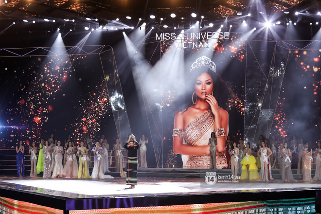 Chính thức: Nguyễn Trần Khánh Vân là Tân Hoa hậu Hoàn vũ Việt Nam 2019-5