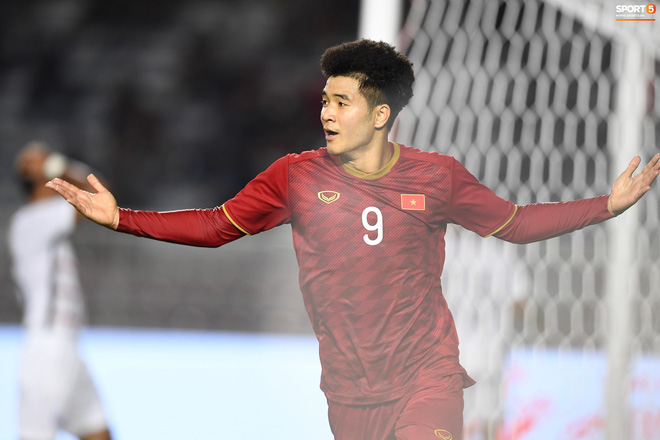 Đức Chinh hóa siêu tiền đạo, khiến HLV U22 Campuchia ngừng gáy trước U22 Việt Nam-1