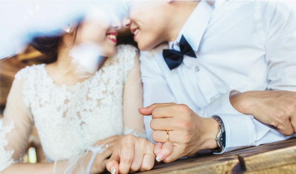 Màn vùng lên của nàng dâu khi mẹ chồng lạ đời nằng nặc đòi đi trăng mật cùng-1