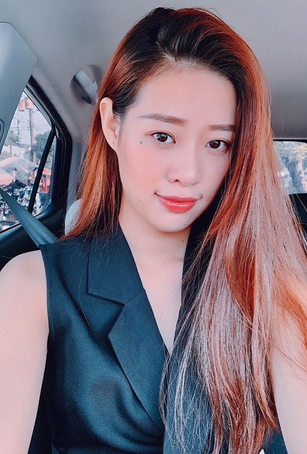 Đẳng cấp Tân Hoa hậu Hoàn Vũ Việt Nam - Khánh Vân: Mặt mộc ít phấn son cũng xinh xuất sắc, 360 độ không góc nào chết-8