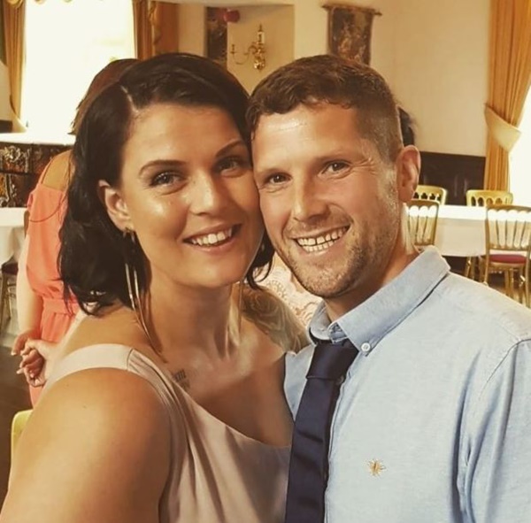 Bạn gái cũ của chú rể đến làm loạn đám cưới, đánh luôn nam chính khiến ai cũng ngỡ ngàng nhưng không ngờ đứng sau mọi chuyện là phù dâu-3