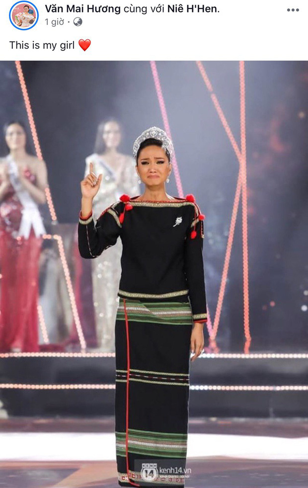 Mỹ nhân thế giới và dàn sao Vbiz xúc động trước màn final walk đặc biệt của HHen Niê: Mộc mạc đến kì diệu!-7