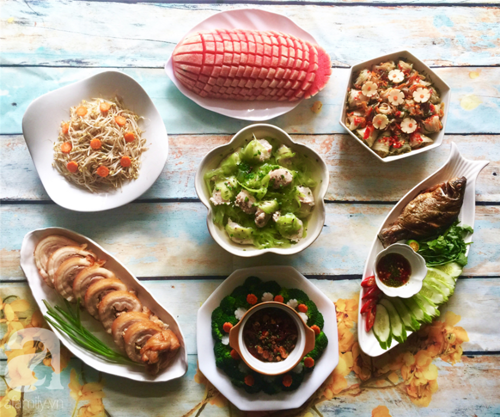 Mâm cơm cuối tuần 7 món ngon đẹp, nhìn đã phát thèm!-1