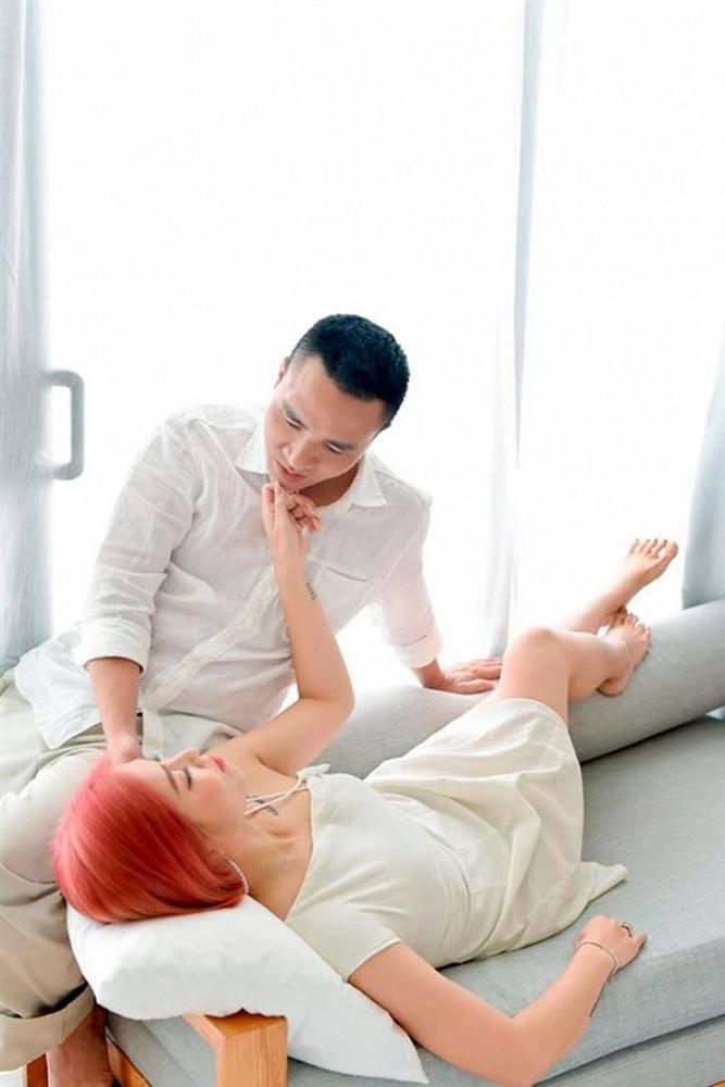 Đông về, ngắm bộ ảnh tình bể bình của MC Nguyễn Hoàng Linh nhiều người phải phát ghen-9