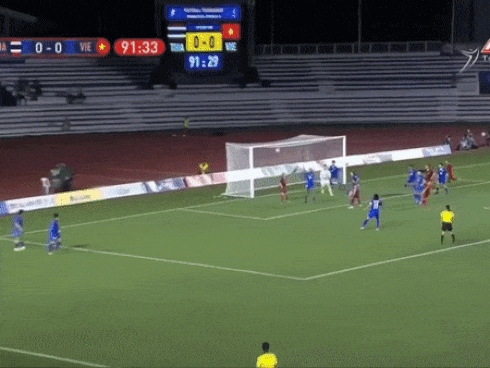 HLV Mai Đức Chung: Nếu được ở lại, tôi sẽ đi cổ vũ HLV Park-1