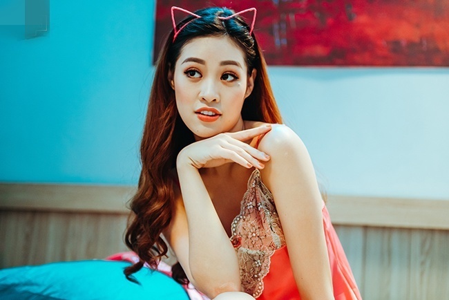 Tân Hoa hậu Hoàn vũ Khánh Vân không ngại đóng vai gợi cảm-3