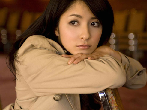 Mẹ chồng bày cách cho con dâu trị chồng nghiện bài bạc một phát ăn ngay, khiến anh sợ mất mật-2