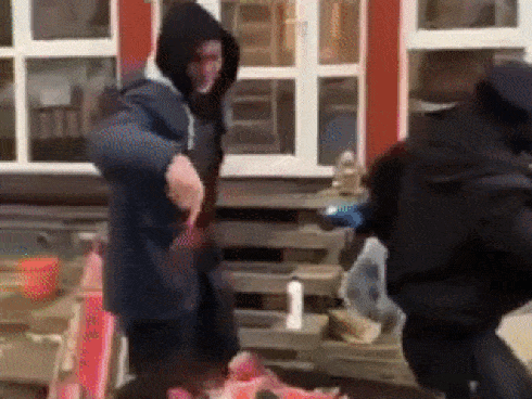 Không còn là tin đồn, hé lộ ảnh Văn Lâm dẫn bạn gái về ra mắt bố mẹ ở Nga, dự đoán ngày đám cưới sẽ không còn xa-8