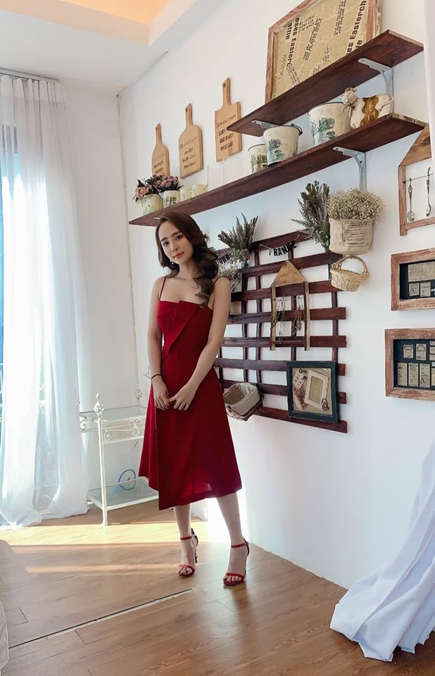 Quỳnh Nga mặc gợi cảm sau khi thừa nhận nâng ngực-11