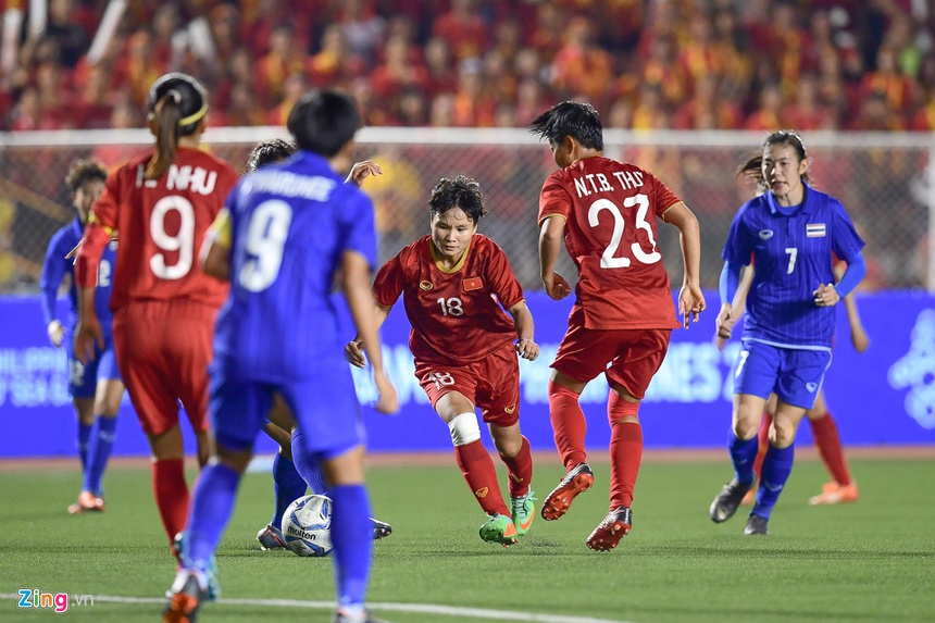 Mồ hôi, máu và nước mắt đưa tuyển nữ Việt Nam gặt vàng SEA Games-8