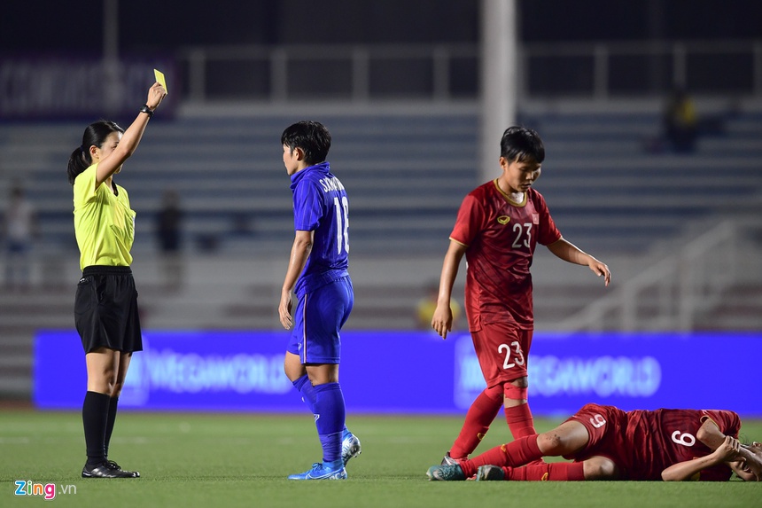 Mồ hôi, máu và nước mắt đưa tuyển nữ Việt Nam gặt vàng SEA Games-22