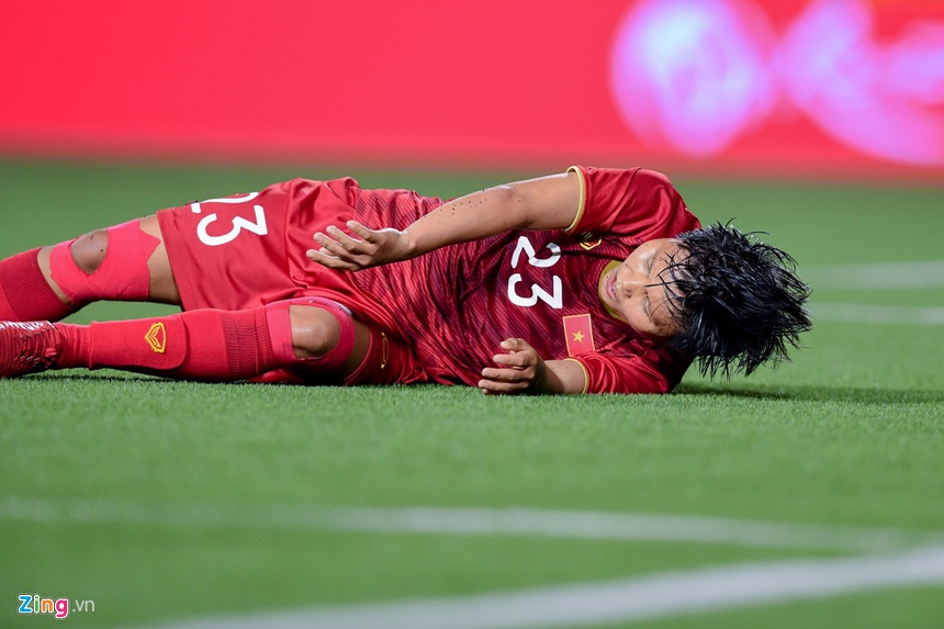 Mồ hôi, máu và nước mắt đưa tuyển nữ Việt Nam gặt vàng SEA Games-24