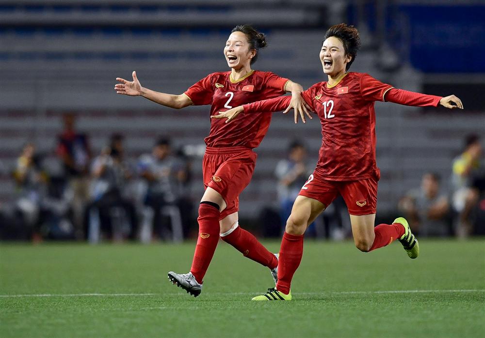 Mồ hôi, máu và nước mắt đưa tuyển nữ Việt Nam gặt vàng SEA Games-27
