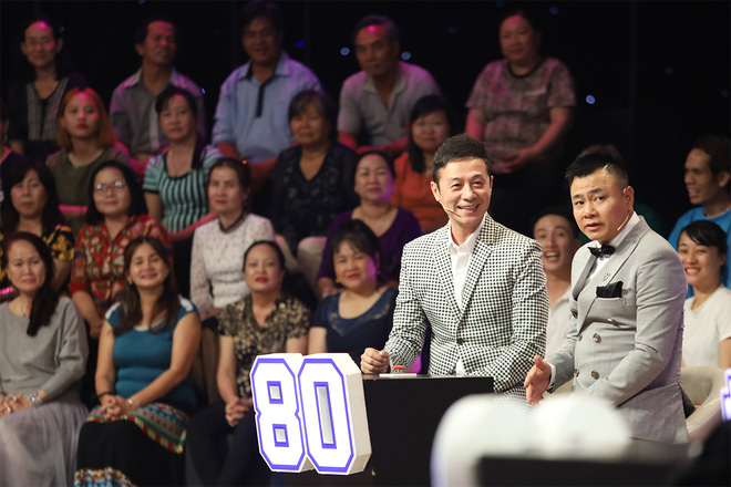 Ốc Thanh Vân: Người đàn ông ấy đá mạnh vào người tôi, văng xa 2 mét, đau lắm-4