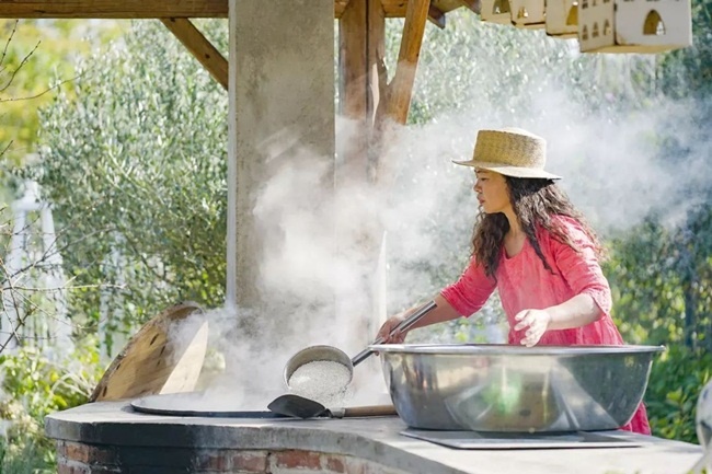 Vợ chồng bỏ việc về quê sống, biến khu đất ruộng thành nơi ở vạn người mê-7