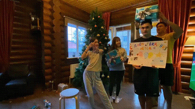 Không còn là tin đồn, hé lộ ảnh Văn Lâm dẫn bạn gái về ra mắt bố mẹ ở Nga, dự đoán ngày đám cưới sẽ không còn xa-6