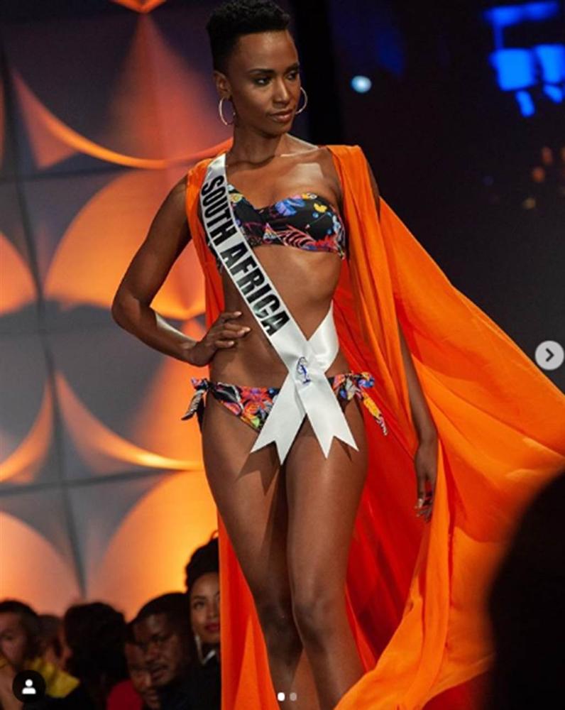 Bỏng mắt ngắm người đẹp Nam Phi mặc bikini cuốn hút đăng quang Miss Universe 2019-2