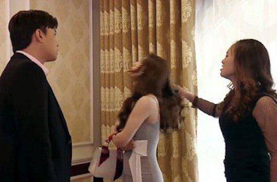 Nửa đêm ôm con đi đánh ghen, người vợ trẻ đứng hình” khi nghe chồng nói câu này-1