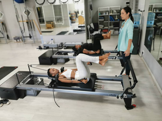 Miss Universe 2019 có được thân hình 0% mỡ thừa là nhờ làm một điều vào mỗi sáng-4