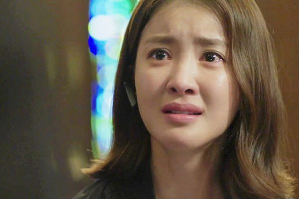 Hùng hổ đi đánh ghen bạn trai với bồ già, nghe tiếng bà rên rỉ tôi òa khóc ra về-2