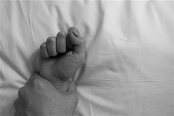 Muốn quay lại với bạn gái cũ, chàng trai lấy tinh trùng của mình để làm chuyện kinh hoàng-1