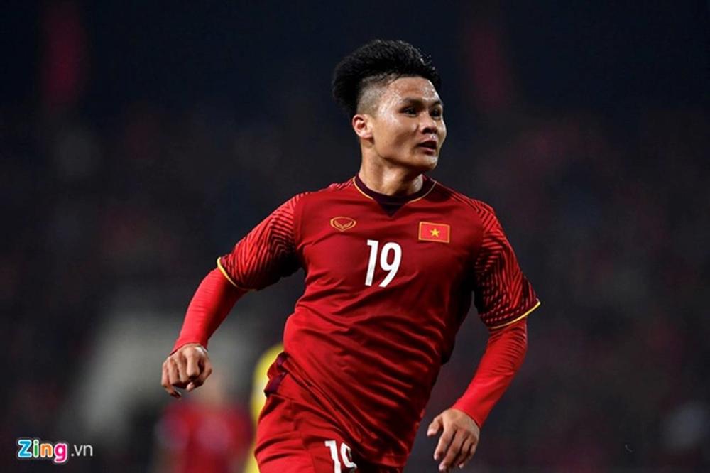 Ảnh Hoàng Đức, Quang Hải và các cầu thủ U22 thời ngố tàu-5