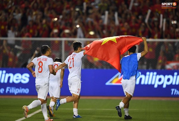 U22 Việt Nam ăn mừng cực cảm xúc khi vô địch SEA Games 30-8