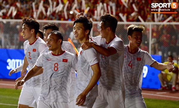 Việt Nam thật quá vô đối! Chúng ta tạo ra trận chung kết SEA Games có cách biệt lớn nhất sau 24 năm-3