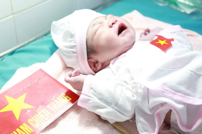 Những em bé chào đời trong giây phút U22 Việt Nam giành HCV SEA Games 30-6