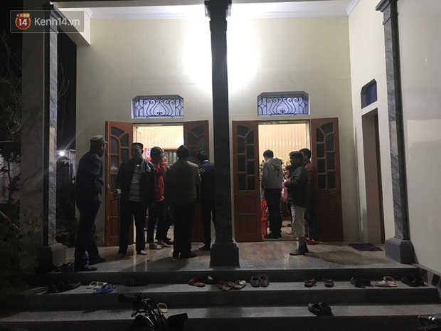 Bố tuyển thủ Đoàn Văn Hậu: Hậu hôm nay đá quá tuyệt vời, mong muốn lớn nhất của chúng tôi là được ôm chầm lấy con-4