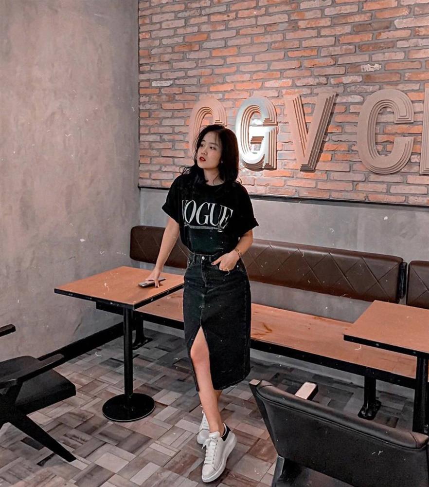 Bạn gái của Văn Hậu: Tủ đồ toàn là màu đen, vóc dáng nhỏ nhưng chỉ dành chân ái cho giày thể thao-13