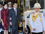 Quốc vương và Hoàng hậu Thái Lan dự lễ rước thuyền, sự kiện được cho là gián tiếp khiến Hoàng quý phi bị phế truất-5