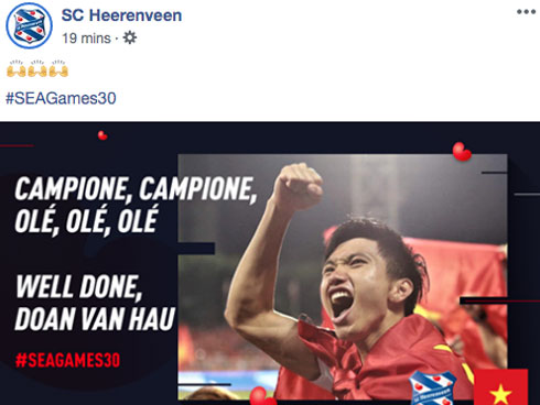 HLV Park Hang-seo bắt tay và hỏi thăm Evan Dimas-1