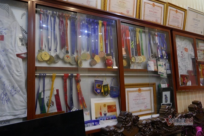 Đoàn Văn Hậu: Từ cậu bé chăn bò thành người hùng sân cỏ-3