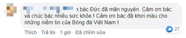 U22 Việt Nam vô địch SEA Games, fan hâm mộ không quên cảm ơn bầu Đức khi thấy ông lặng theo dõi trận chung kết qua tivi-4