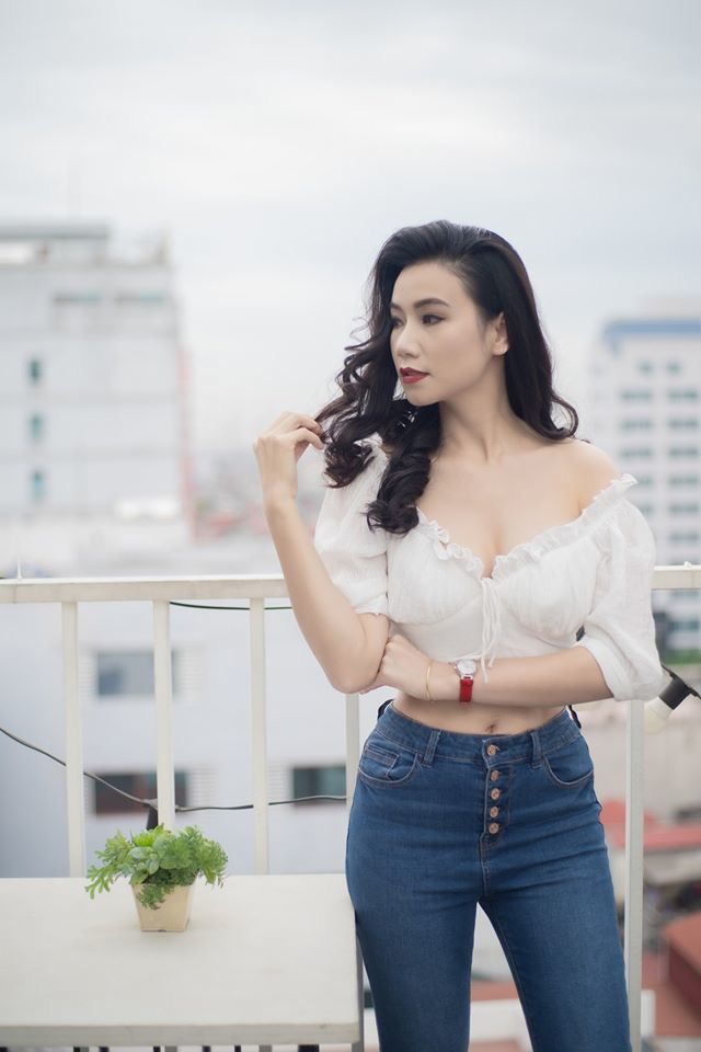 Nhan sắc thật của cô gái bị ghét nhất Hoa hồng trên ngực trái-3