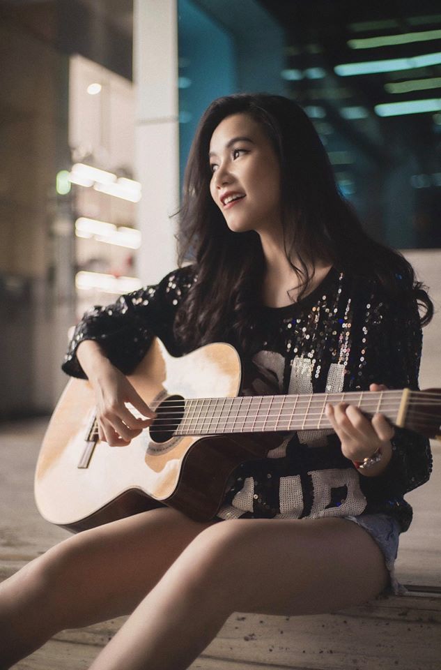 Nhan sắc thật của cô gái bị ghét nhất Hoa hồng trên ngực trái-11