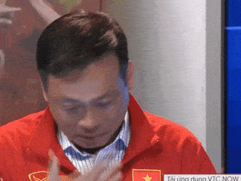 Huỳnh Tấn Sinh - nam thần thế hệ mới của U22 Việt Nam: Cao 1m82 với gương mặt visual, gì chứ múi thì anh không thiếu-13