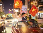 Dân mạng cười xỉu với màn trao đổi chiến thuật lộ liễu của U22 Việt Nam trên sóng truyền hình-4