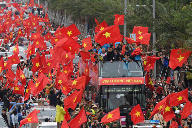 Hàng trăm cảnh sát bảo vệ an ninh, đón đoàn thể thao Việt Nam-1
