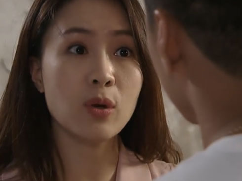 Hoa hồng trên ngực trái tập 38: Từ nhân vật bị ghét, mẹ Khuê bỗng được khán giả yêu thích vì loạt phát ngôn chất-1