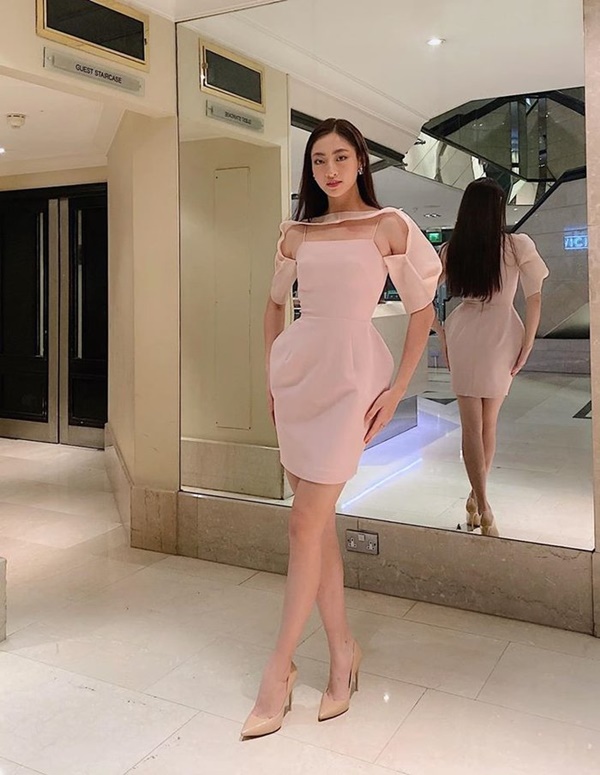 Vali đồ của Lương Thùy Linh tại Miss World được fan ví như fashion show của nàng công nương thanh lịch-9